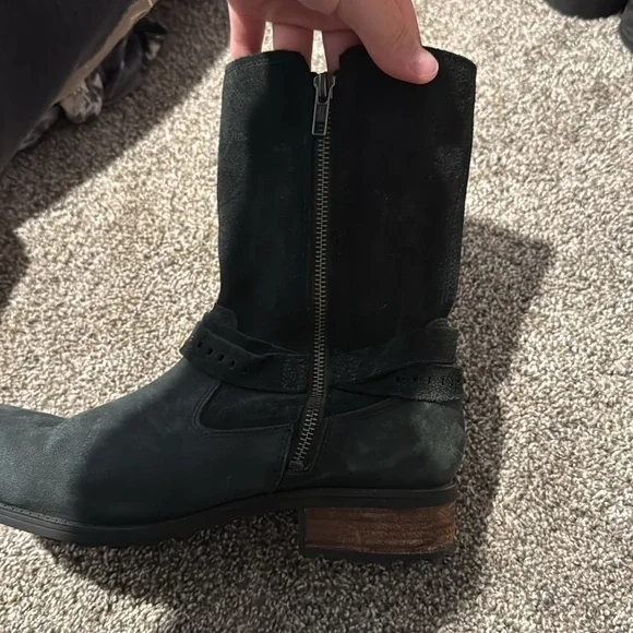 Done wear anymore - Picture 3 of 4